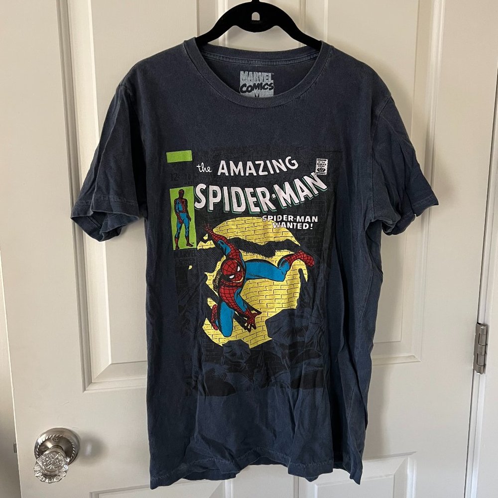 NWOT Vintage Amazing Spiderman Comic Strip T-Shirt